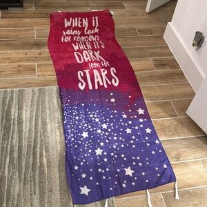 When it aims look for rainbows when it’s dark look for stars scarf!